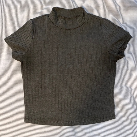 Assorted T-shirts - Picture 2 of 5